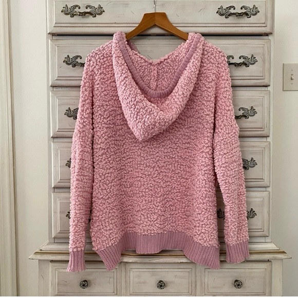 Pink Popcorn Sweater - Picture 2 of 4